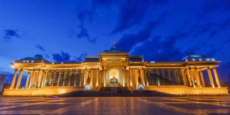 Засгийн газрын шинэ бүтэц, бүрэлдэхүүний урьдчилсан зураг