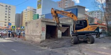 Гарааш буулгаж, газар чөлөөлж байгаад хүний амь нас хохироосон хэрэг гарлаа