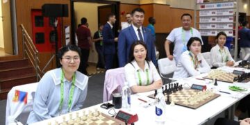 Монголын шатарчид анхны хожигдлоо хүлээв