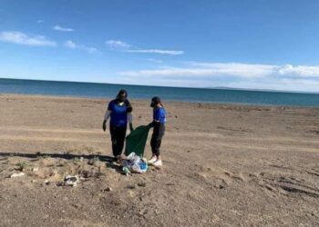 Хяргас нуурын эргээс 63 тонн хог хаягдал гарчээ