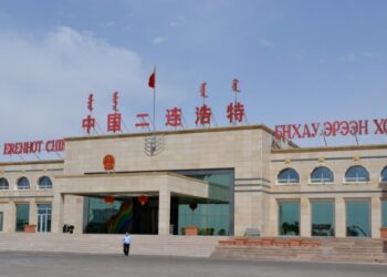 Эрээн хот эрсдэлтэй 3 бүсээс бусад хэсэгт хөл хорио цуцаллаа