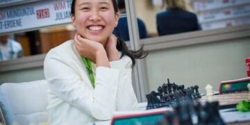 Дэлхийн шатрын аварга Бат-Эрдэнийн Мөнгөнзулд 2 өрөө байр өгчээ