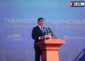 У.Хүрэлсүх: Монгол инженер, монгол залуусын хүч хөдөлмөрөөр дэлхийн стандартын төмөр зам ашиглалтад орж байна