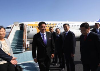 Ерөнхийлөгч У.Хүрэлсүхийг Узбекистаны Ерөнхий сайд угтан авлаа 