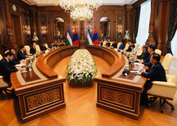 Монголын “Тэрбум мод”, Узбекистаны “Ногоон орон зай” хөтөлбөрийг уялдуулан хэрэгжүүлэхээр санал солилцов