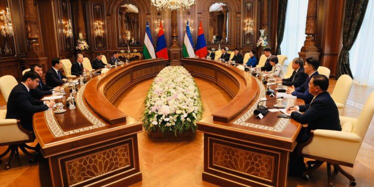 Монголын “Тэрбум мод”, Узбекистаны “Ногоон орон зай” хөтөлбөрийг уялдуулан хэрэгжүүлэхээр санал солилцов