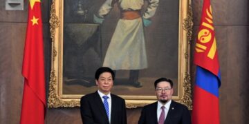 БНХАУ-д 2025 оны дуустал жил бүр 40-70 сая тонн нүүрс экспортлох саналаа илэрхийлэв