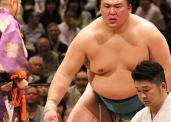 Их талын цуцашгүй бүргэд Б.Мөнх-Оргил