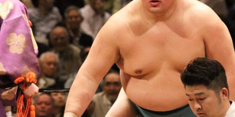 Их талын цуцашгүй бүргэд Б.Мөнх-Оргил