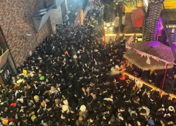 Сөүл: Итэвоны аюулаас амьд үлдэгсэд ийн ярьжээ