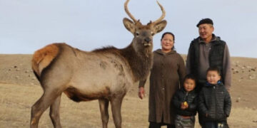 Борхүү Богдхан ууланд амьдрахаар нүүж ирэв