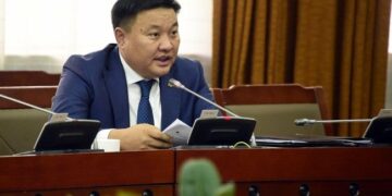 Оюу толгой ХХК-ийн ТУЗ-д БОАЖ-ын сайд асан Н.Цэрэнбат оржээ