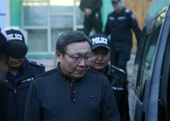 Ш.Батхүүгээс 109 тэрбумын хохирл гаргуулж, 10 жил хорих ял шийтгэжээ