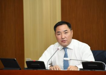 Б.Пүрэвдорж: Хулгай чинь хэрээс хэтэрлээ, арван төсөвтэй Ардын намынхаан