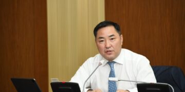 Б.Пүрэвдорж: Хулгай чинь хэрээс хэтэрлээ, арван төсөвтэй Ардын намынхаан