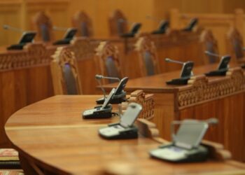 Намуудын аврал болсон хуулийг Ерөнхийлөгч хэзээ өргөн барих вэ?