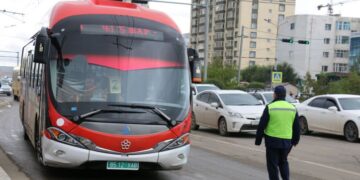 Өнөөдрөөс нэгдүгээр эгнээгээр зөвхөн зөвшөөрсөн тээврийн хэрэгсэл зорчино