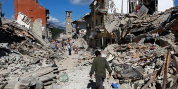 АЮУЛ: Газар хөдлөлтийн сургаар нурж унах 354 барилга Улаанбаатарт бий