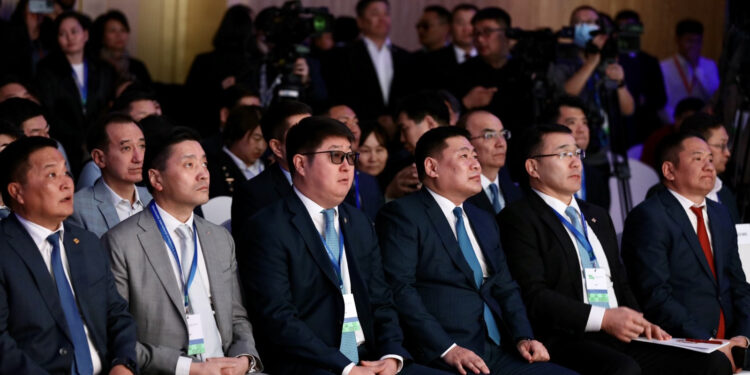 Ерөнхий сайд Л.Оюун-Эрдэнэ: Нийслэлийн холбоосгүй авто замуудыг холбоход санхүүжилтийн бүхий л хэлбэрийг ашиглана