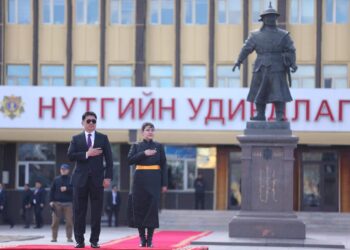 Монгол Улсын Ерөнхийлөгч У.Хүрэлсүх Ховд аймагт ажиллаж байна