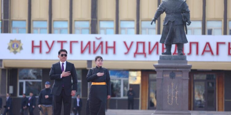 Монгол Улсын Ерөнхийлөгч У.Хүрэлсүх Ховд аймагт ажиллаж байна