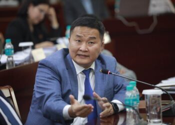 Ж.Сүхбаатар: Нийтийн тээврийн шинэчлэлийн хүрээнд ирэх зургаадугаар сараас эхний ээлжийн автобус орж ирнэ