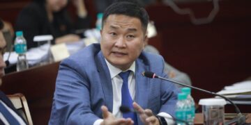 Ж.Сүхбаатар: Нийтийн тээврийн шинэчлэлийн хүрээнд ирэх зургаадугаар сараас эхний ээлжийн автобус орж ирнэ