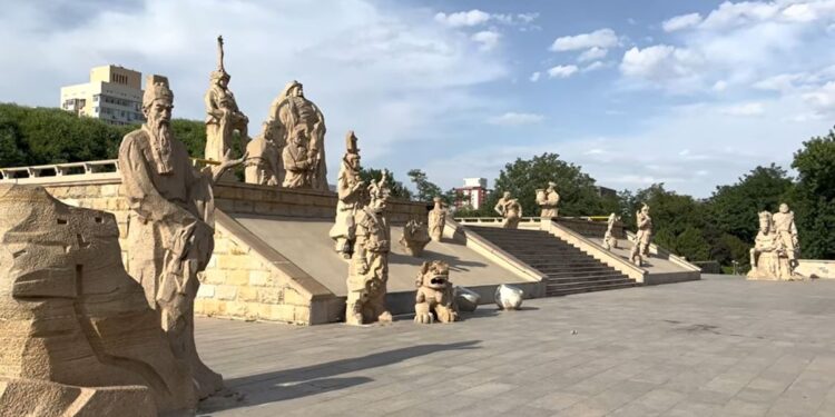 Их Юань гүрний нийслэл Дайду хотын туурь эдүгээ цагт