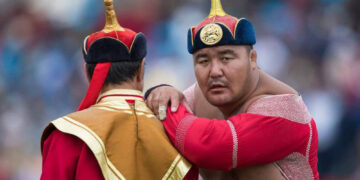 Аварга С.Мөнхбат спортын сэргээн засах төв байгуулжээ