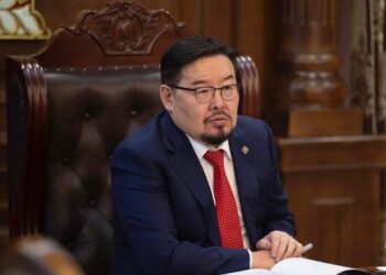 УИХ-ын дарга Г.Занданшатар нүүрсний хулгайн асуудлаарх сонсгол хийх ажлын хэсгийг шинэчиллээ