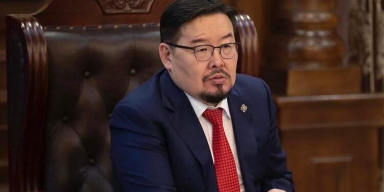 УИХ-ын дарга Г.Занданшатар нүүрсний хулгайн асуудлаарх сонсгол хийх ажлын хэсгийг шинэчиллээ