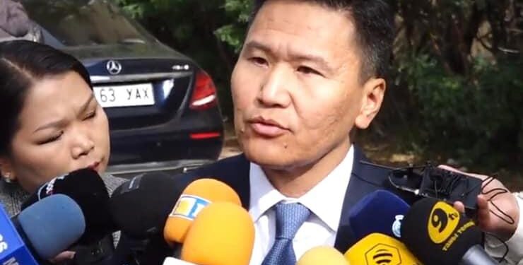 Т.Аюурсайхан: Дүү нь хэрэгт холбогдоход ахад нь нялзааж болохгүй