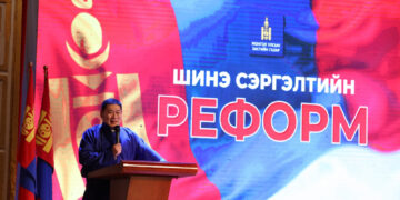 Ерөнхий сайд Л.Оюун-Эрдэнэ: Халзан бүргэдэйн ордыг ашиглах эсэхийг иргэдийн саналаар шийднэ