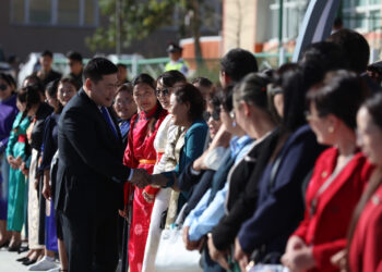 Ерөнхий сайд Л.Оюун-Эрдэнэ Тайширын усан цахилгаан станцын үйл ажиллагаатай танилцлаа