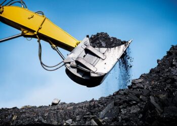 "Эрдэнэс Тавантолгой" ХК нүүрс олборлолтыг гурав, борлуулалтыг 3.8 дахин нэмэгдүүлжээ