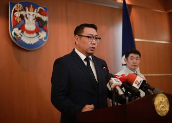 Б.Тамир: Нийслэлд сарнисан, өртөөчилсөн тойрог хөдөлгөөнийг санал болгож, туршина