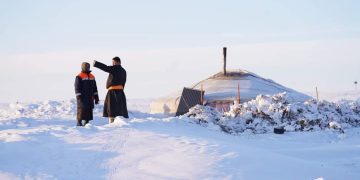 УОК-ын дарга С.Амарсайхан Дорноговь аймгийн өвөлжилт хүндэрсэн сумдад ажиллалаа