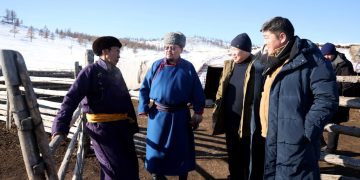 УИХ-ын дарга Г.Занданшатар орон нутагт ажиллаж байна