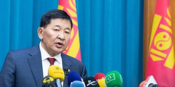 Б.Дэлгэрсайхан: Автобусны жолооч нар 3.4 сая төгрөгийн цалин авдаг болно