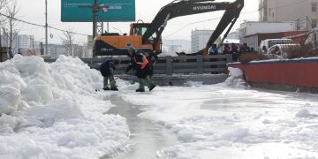 Сэлбэ голын гүнд суваг нээж, урсгалыг сайжруулахаар ажиллаж байна