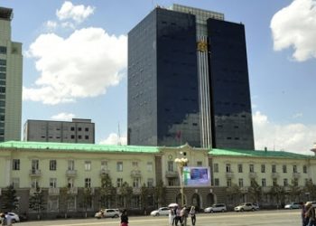 Нийслэлийн Хангарди ордныг Улсын дээд шүүхэд хүлээлгэж өгнө