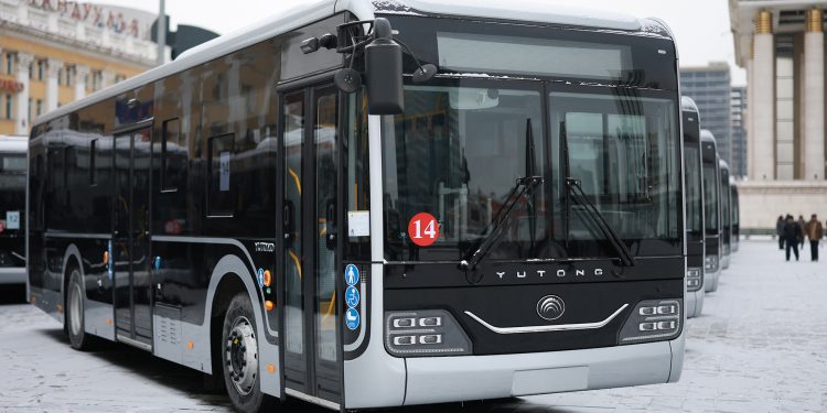 Нийслэлийн өмчит автобусны компаниас тэтгэвэрт гарвал жолоочид 24 сарын цалинтай тэнцэх тэтгэмж олгоно