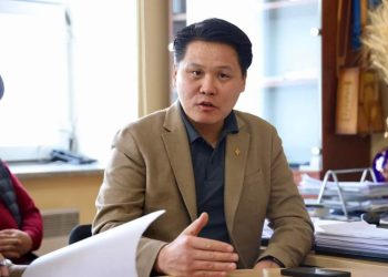 Боомтын Сэргэлтийн Үндэсний хорооны дарга Б.Тулга Алтанбулаг боомтод ажиллаж байна