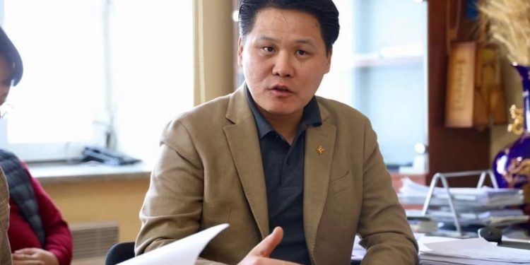 Боомтын Сэргэлтийн Үндэсний хорооны дарга Б.Тулга Алтанбулаг боомтод ажиллаж байна