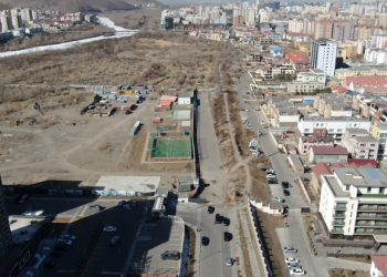 Х.Нямбаатар: Барилгын компанийн авлигач захирлууд бага дарвалзаарай