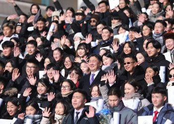 Дэлхийн боловсрол эзэмшиж, Монголоо хөгжүүлэхийг захилаа