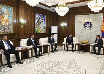 Автомашины нүүрсэн янданг улсын хилээр гаргахыг хориглох төслийг УИХ-д өргөн барилаа