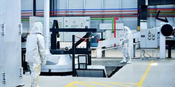 Аккумляторыг дахин боловсруулах анхны үйлдвэр үүдээ нээлээ