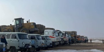 Алтанширээ, Дэлгэрэх, Иххэт сумд руу улс, аймгийн Онцгой комиссын тусламж, дэмжлэгийн цуваа хөдөллөө