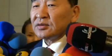 Б.ДЭЛГЭРСАЙХАН: Хотын төвд дахиж өндөр барилга бариулахгүй, түгжрэл үүсгээд байна